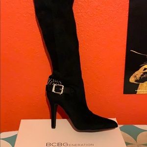 BCBG SUEDE STRETCH BOOT